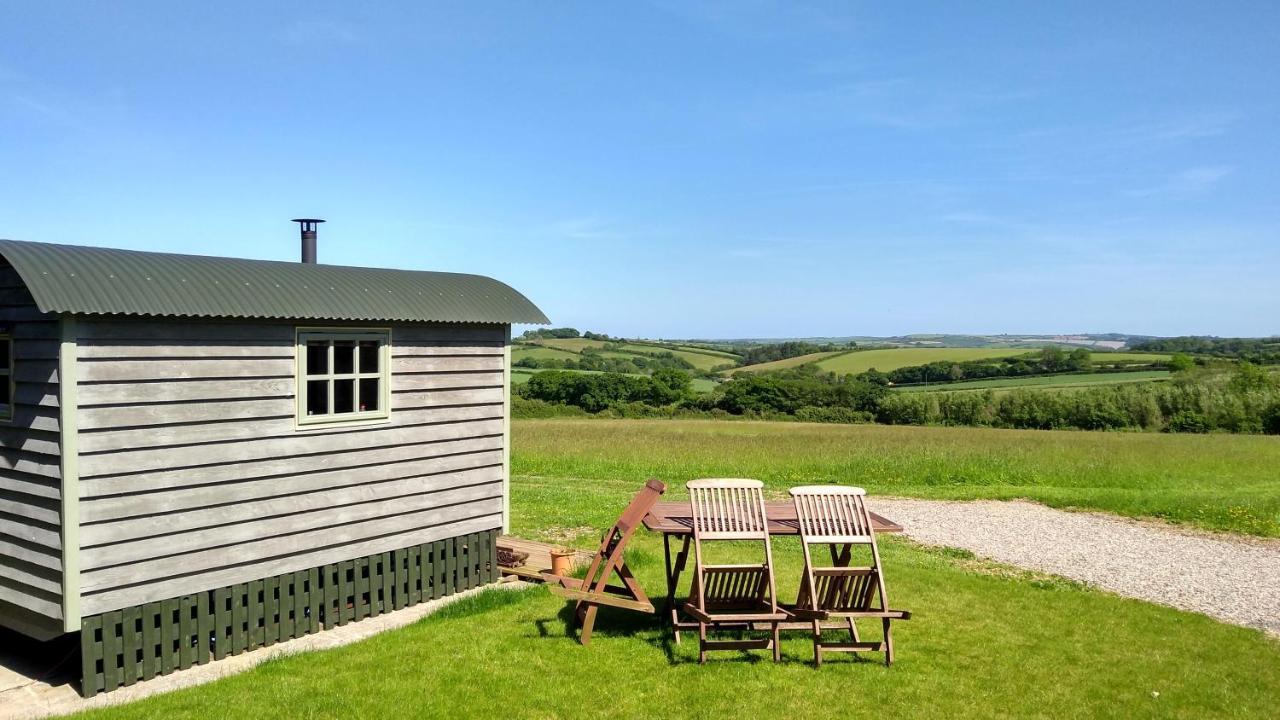 Shepherd'S Lodge - Shepherd'S Hut With Devon Views For Up To Two People And One Dog Wrangaton Buitenkant foto